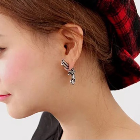 PISTOL ANNIE Revolver Earrings - Picture 2 of 2